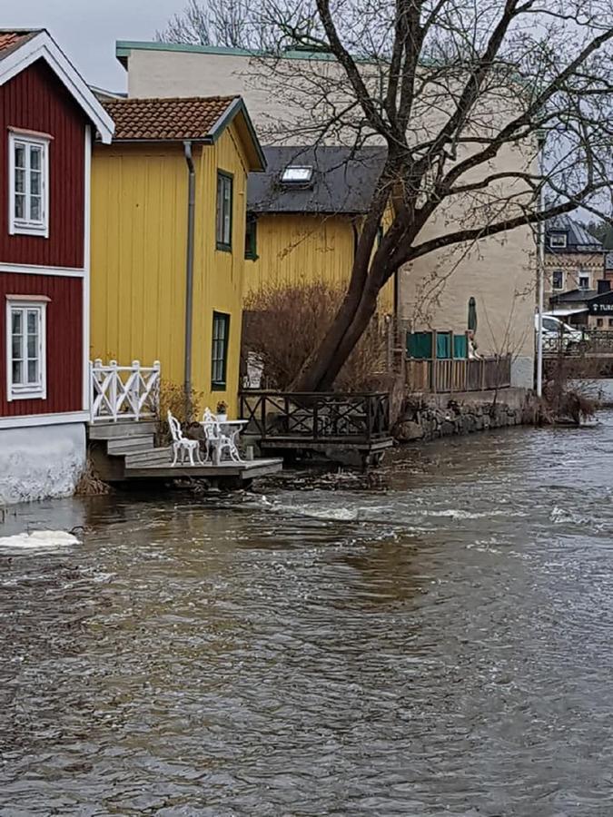 Hvilan V-Hem Norrtaelje Ab Eksteriør bilde